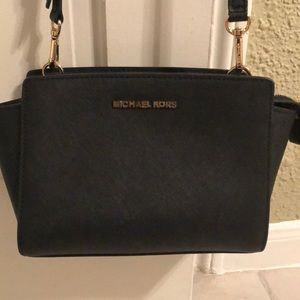 Michael Kors crossbody